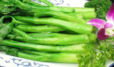 鸭肝是什么样子？(鸭肝是什么样子的)