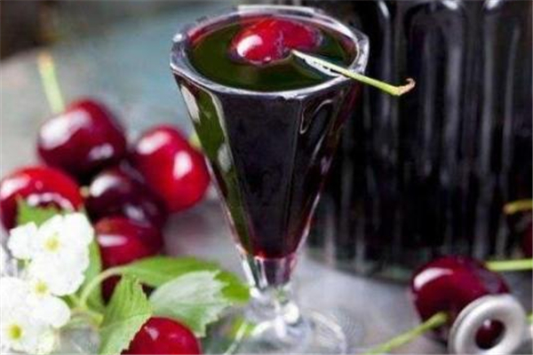 樱桃酒喝了有什么好处(樱桃酒喝了有什么好处?) 樱桃酒喝了有什么好处(樱桃酒喝了有什么好处?)