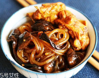 小龙虾哪些部位不能吃(小龙虾哪些部位不能吃图解)