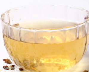 梅花泡水的方法(梅花可以泡水吗)