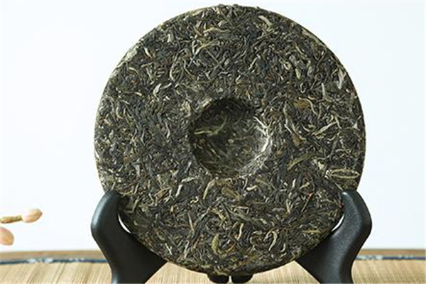 茶饼发霉怎么处理(茶饼发霉怎么处理了还能饮用)