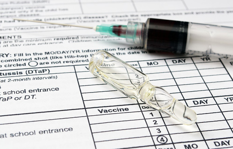 新冠疫苗副作用什么时候出现(新冠疫苗副作用一般在什么时候出现)