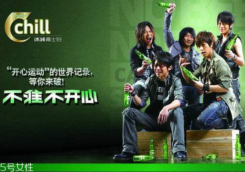 百威嘉和嘉士伯味道区别(嘉士伯好喝还是百威)