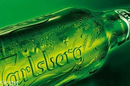 嘉士伯啤酒是什么酒(嘉士伯属于什么啤酒)