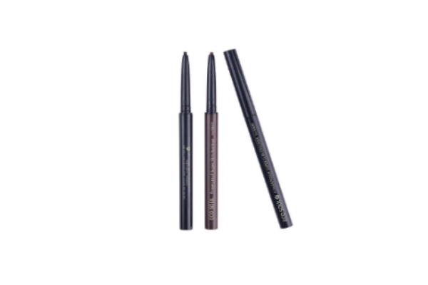 眼线笔可以用多久(一根眼线笔可以用多久)