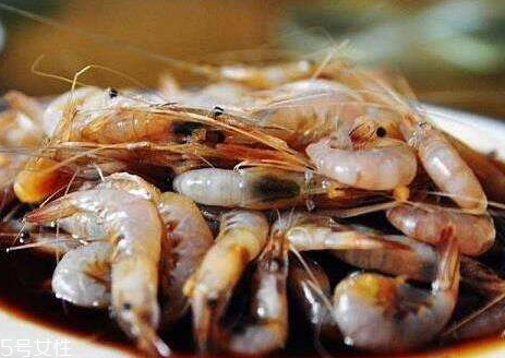 吃裙带菜的好处(吃裙带菜的好处和坏处)