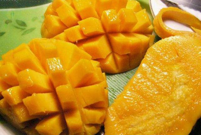 什么人不可以吃芒果(什么人不可以吃芒果)