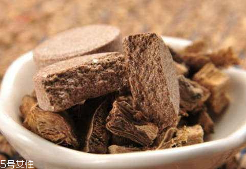 生地泡水的功效(乌梅生地泡水的功效) 生地泡水的功效(乌梅生地泡水的功效)