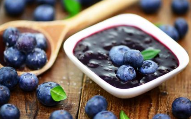 蓝莓酱的做法(蓝莓酱的做法)