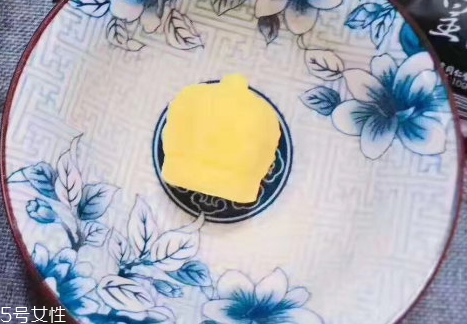 一代女皇益生菌酵母软糖原理(一代女皇益生菌酵母软糖功效和作用)