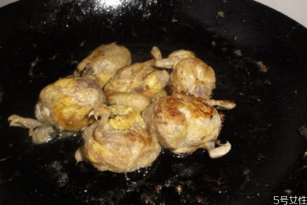 毛蛋煮多长时间就熟了(14天毛蛋煮多长时间就熟了)