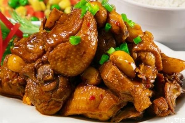 啤酒鸭家常做法(啤酒鸭的家常做法步骤)