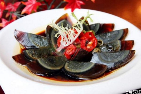 吃皮蛋有什么注意的(吃皮蛋要注意些什么)