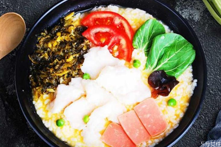 烫饭的来源(烫饭是什么)