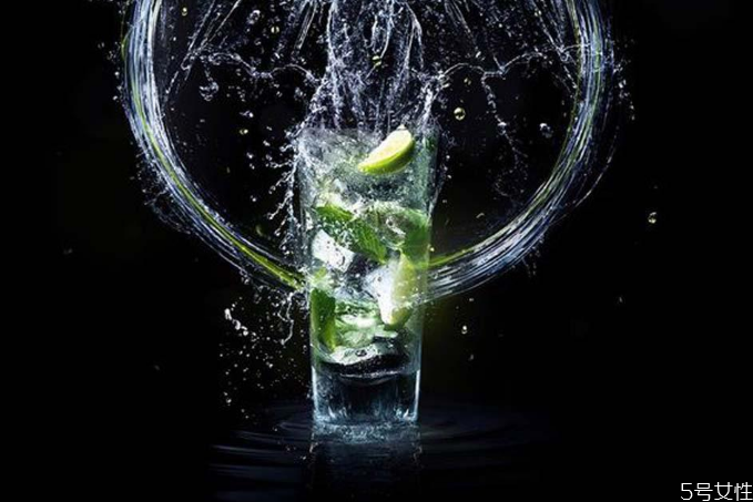 百加得朗姆酒辨别提示(朗姆酒 百加得) 百加得朗姆酒辨别提示(朗姆酒 百加得)