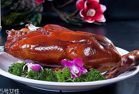 广式烧鹅做法(广式烧鹅的做法)