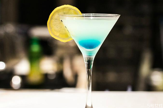 蓝色夏威夷的做法(蓝色夏威夷的做法)