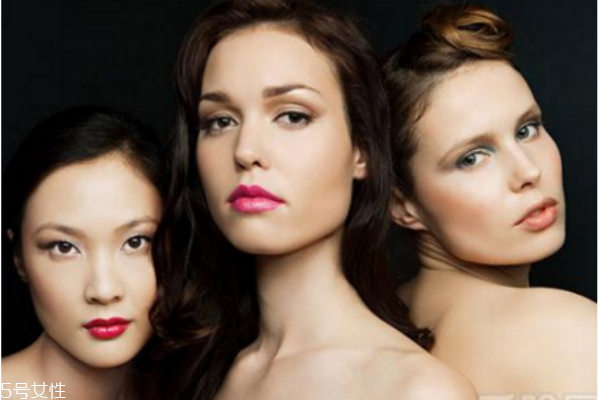 口红开封不及时用完的危害(口红开封多久后就不能再使用了)