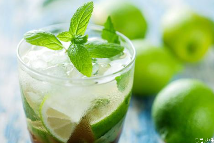 mojito名字的由来(mojito是谁写的)