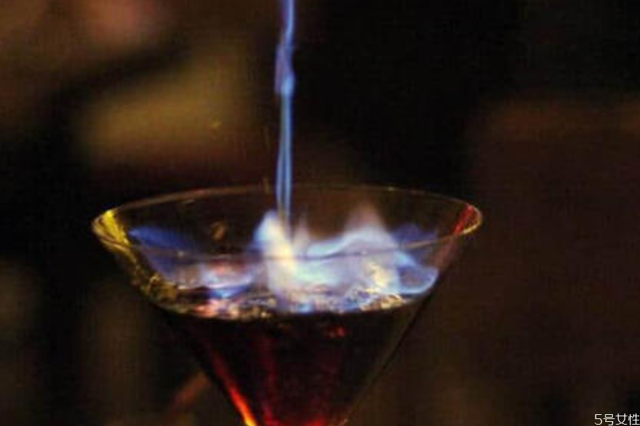 今夜不回家介绍(今夜不回家介绍) 今夜不回家介绍(今夜不回家介绍)