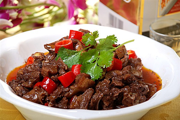 做血鸭的技巧(做血鸭打鸭血技巧)