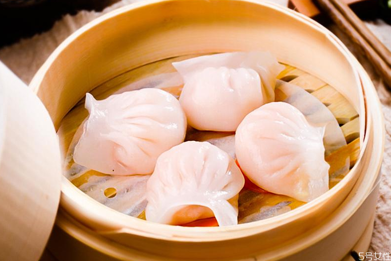 水晶虾饺怎么包(水晶虾饺怎么包)