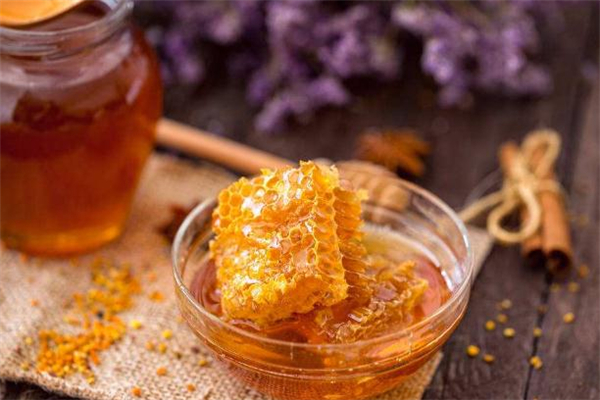 蜂胶如何挑选(蜂胶如何挑选)