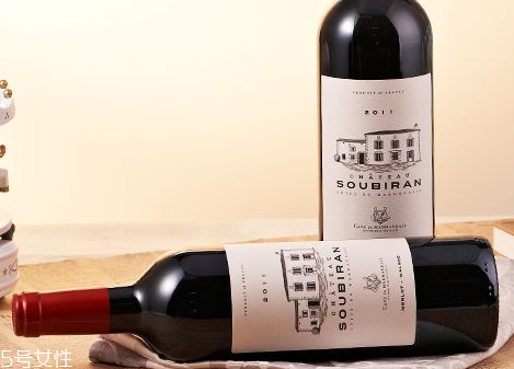 睡前喝红葡萄酒的好处(睡前喝红葡萄酒的好处) 睡前喝红葡萄酒的好处(睡前喝红葡萄酒的好处)