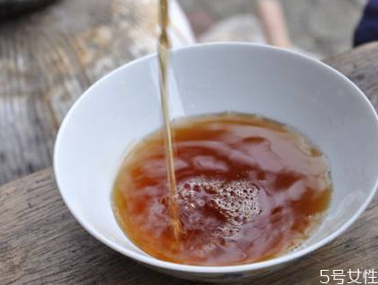 黄酒真假辨别(黄酒怎么辨别真假)