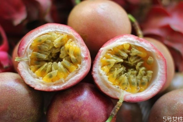 百香果的生态习性是什么(百香果的特征是什么)