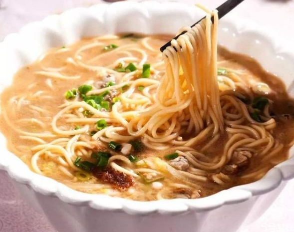 正宗卤面的做法(怎样做打卤面)