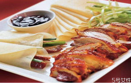 腌制烤鸭的配方(腌制烤鸭的配料) 腌制烤鸭的配方(腌制烤鸭的配料)