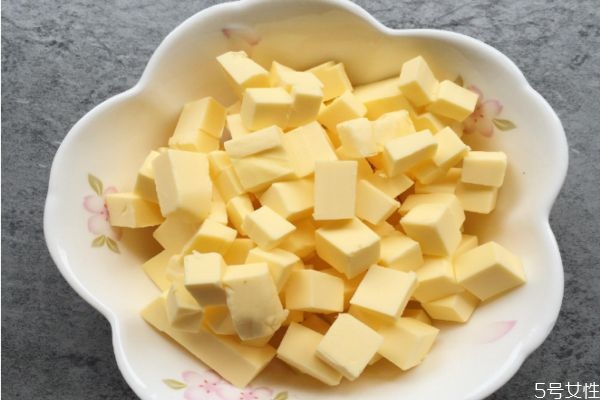 黄油的作用(黄油的作用和功效)