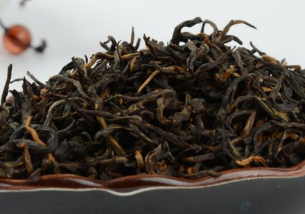 新鲜人参适合哪些人吃(新鲜人参适合哪些人吃) 新鲜人参适合哪些人吃(新鲜人参适合哪些人吃)