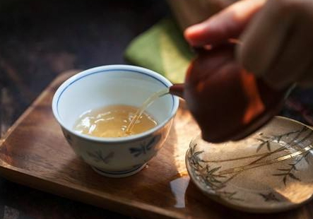 冬酿酒多少度(酿神陈酿52度750ml) 冬酿酒多少度(酿神陈酿52度750ml)