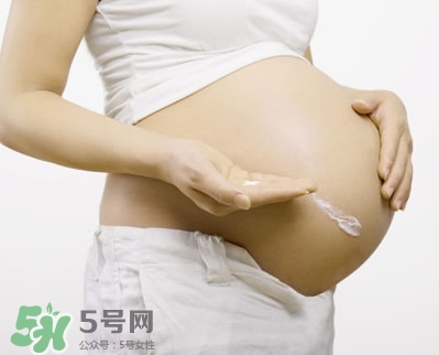 为什么会长妊娠纹(长妊娠纹了怎么消除)