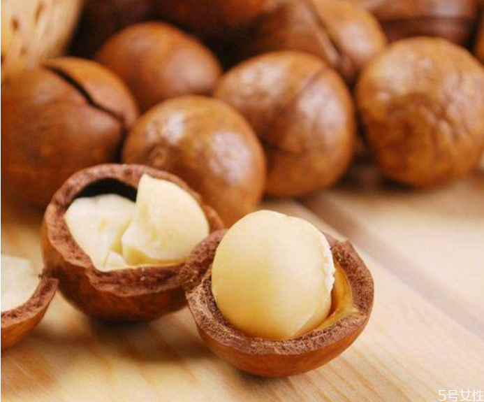 夏威夷果怎么开壳(夏威夷果怎么开壳最方便) 夏威夷果怎么开壳(夏威夷果怎么开壳最方便)