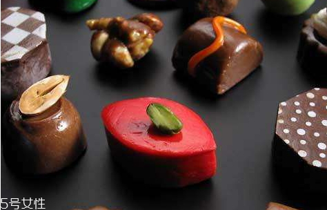 如何辨别正宗驼奶(如何辨别正宗驼奶粉)