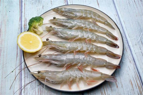 青虾泡酒的做法(青虾泡酒的做法大全) 青虾泡酒的做法(青虾泡酒的做法大全)