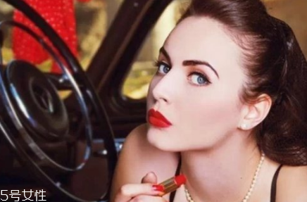 口红怎么涂好看(口红怎么涂好看步骤)