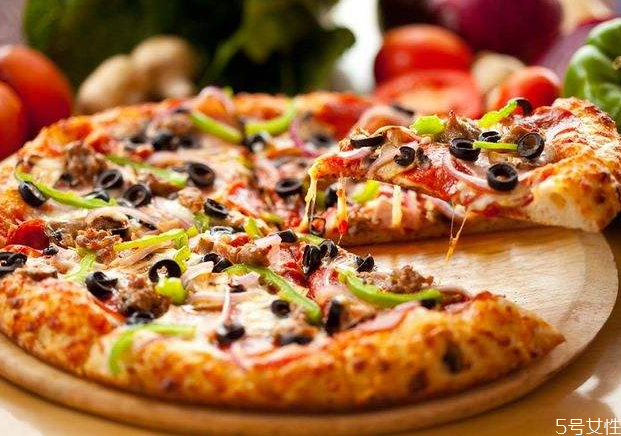 培根虾仁披萨的做法(培根虾仁披萨的做法)