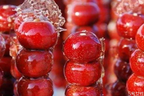 糖葫芦可以放冰箱吗(做冰糖葫芦怎么做) 糖葫芦可以放冰箱吗(做冰糖葫芦怎么做)