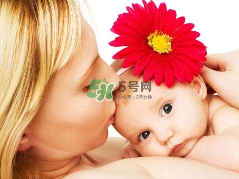 2018安耐晒金瓶和旧版区别(安耐晒小金瓶新旧版区别)