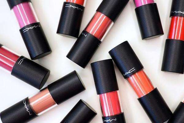 mac棒棒糖唇釉多少钱(mac棒棒糖唇釉价格)