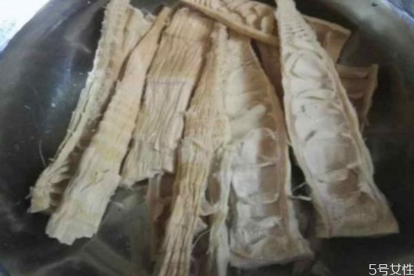 干竹笋泡发的方法有什么(干竹笋如何泡发) 干竹笋泡发的方法有什么(干竹笋如何泡发)