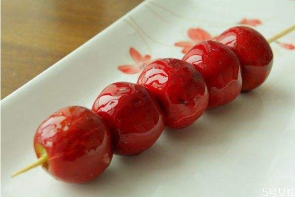 冰糖葫芦自己在家怎么做(冰糖葫芦自己在家怎么做)