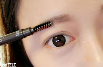 你的脸型适合什么眉型(什么脸型适合什么眉形)