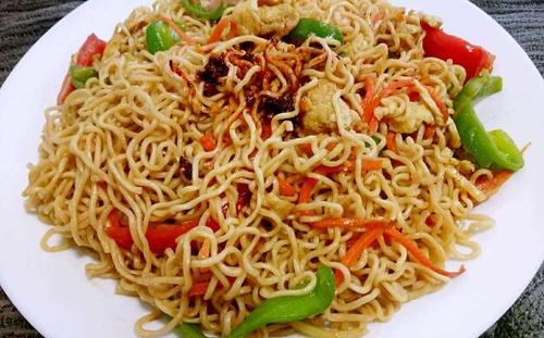 香辣什锦炒方便面怎么做好吃(辣炒方便面的家常做法) 香辣什锦炒方便面怎么做好吃(辣炒方便面的家常做法)