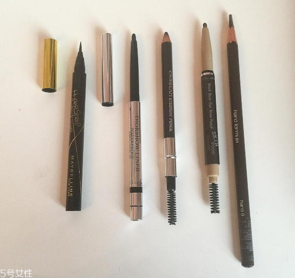 眼线怎么防止晕染(眼线怎么防止晕染)