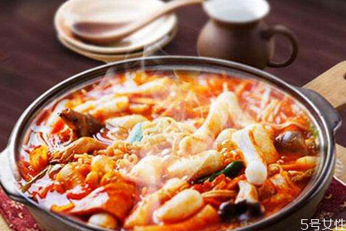 如何判断年糕熟了没(如何判断年糕熟了没)